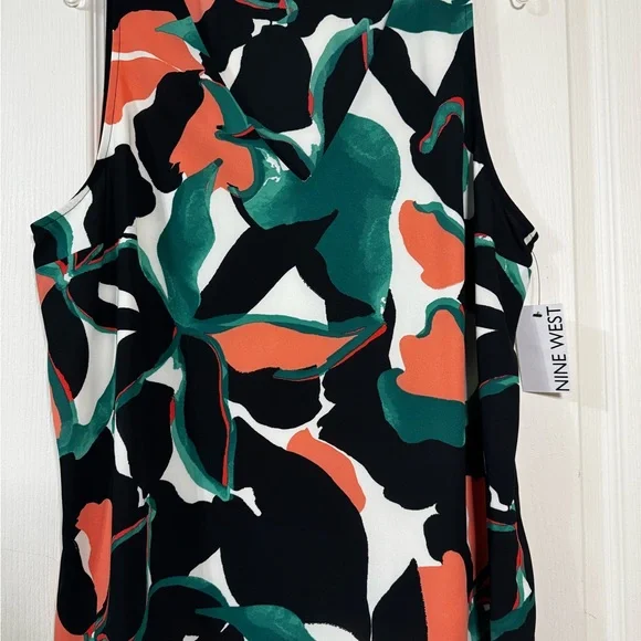 NWT Nine West Black and Green Floral Tank Top - Picture 2 of 4